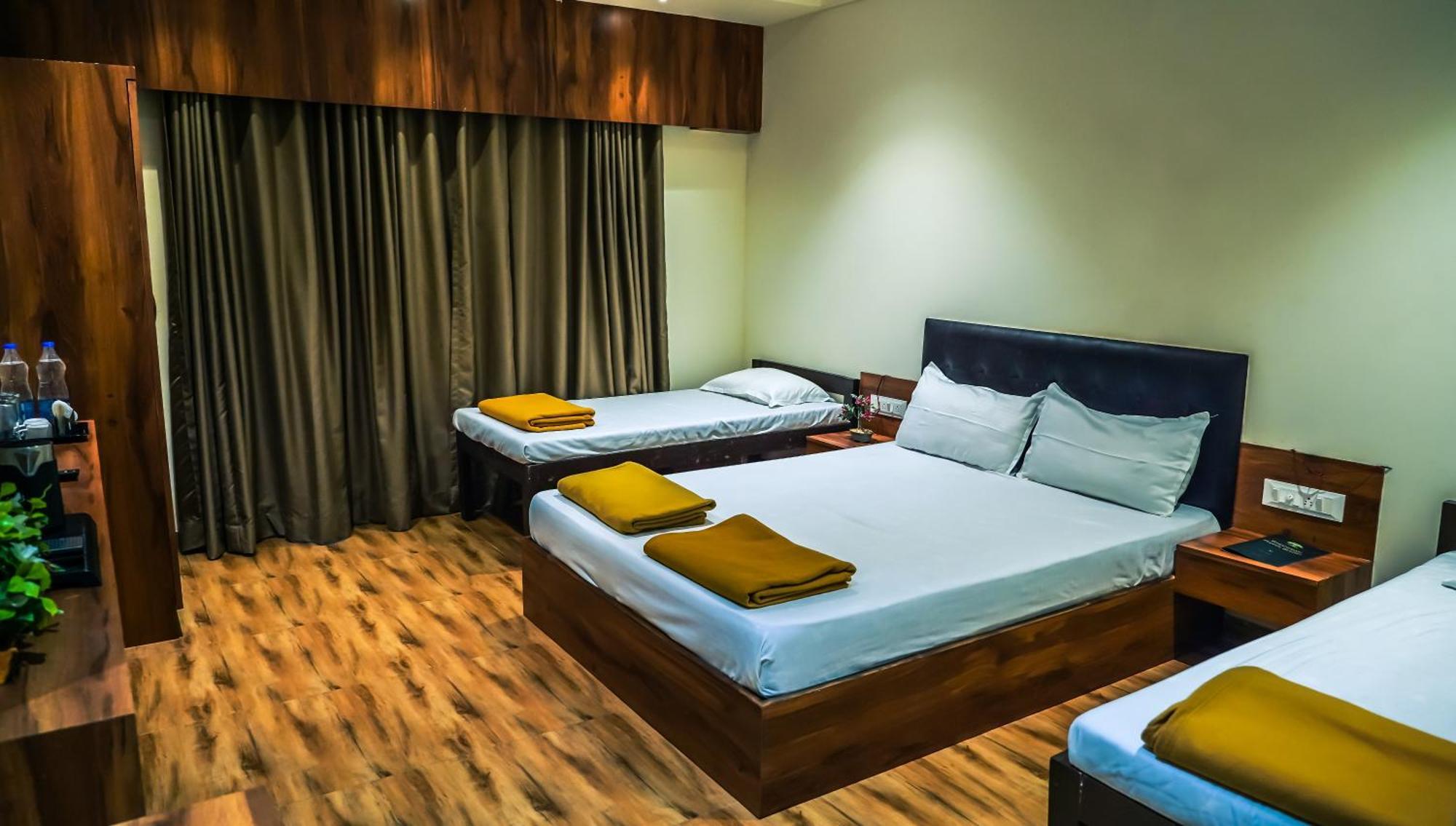 Whispering Peepul Resort Badlapur Exterior foto